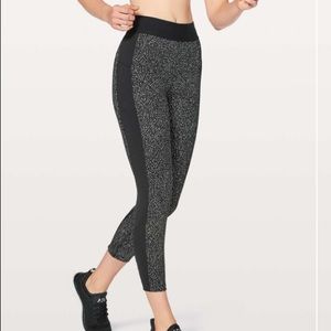 Lululemon Box it Out Running Tights